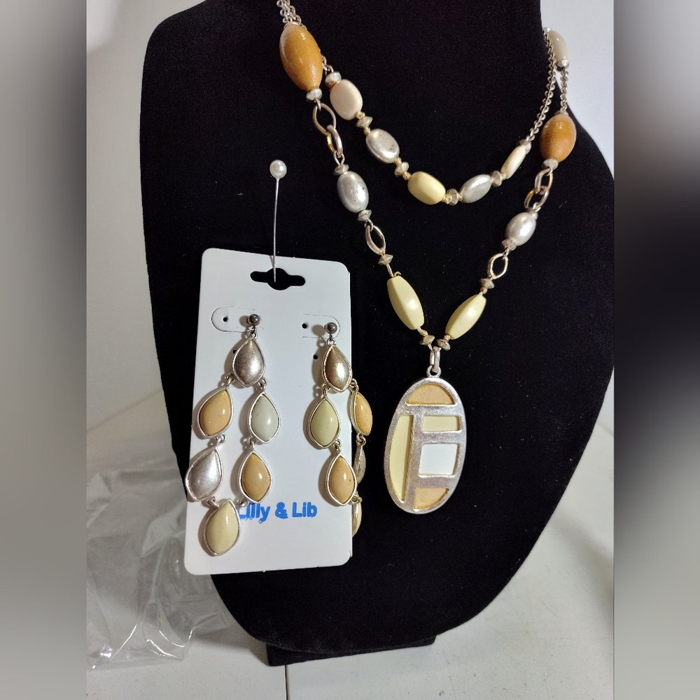 Vintage Liz Claiborne Gold Tan Beige and Silver Tone Necklace and Earring Set